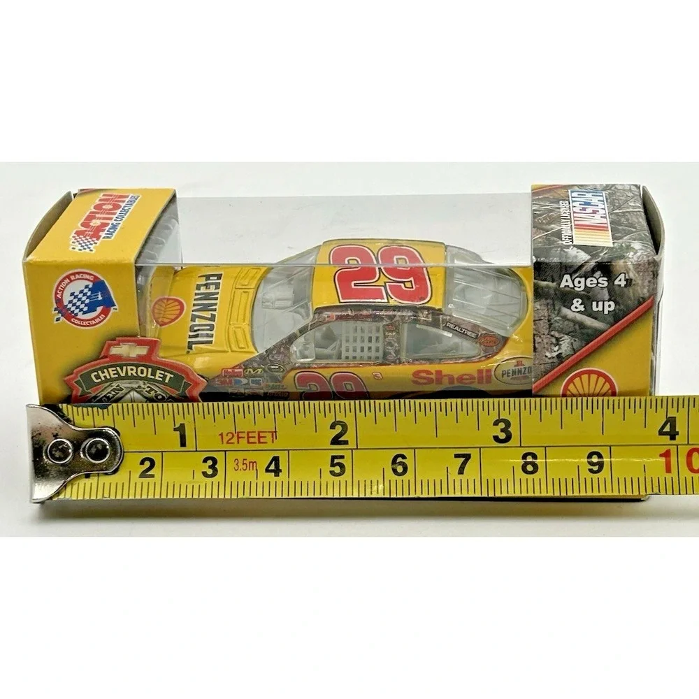 #29 Kevin Harvick‎ Shell Pennzoil Real Tree Camo 1/64 Diecast Race Car